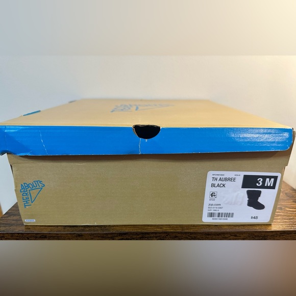 Thereabouts Girls Aubree Flat Heel Winter Boots NWT Size 3 - Picture 6 of 8